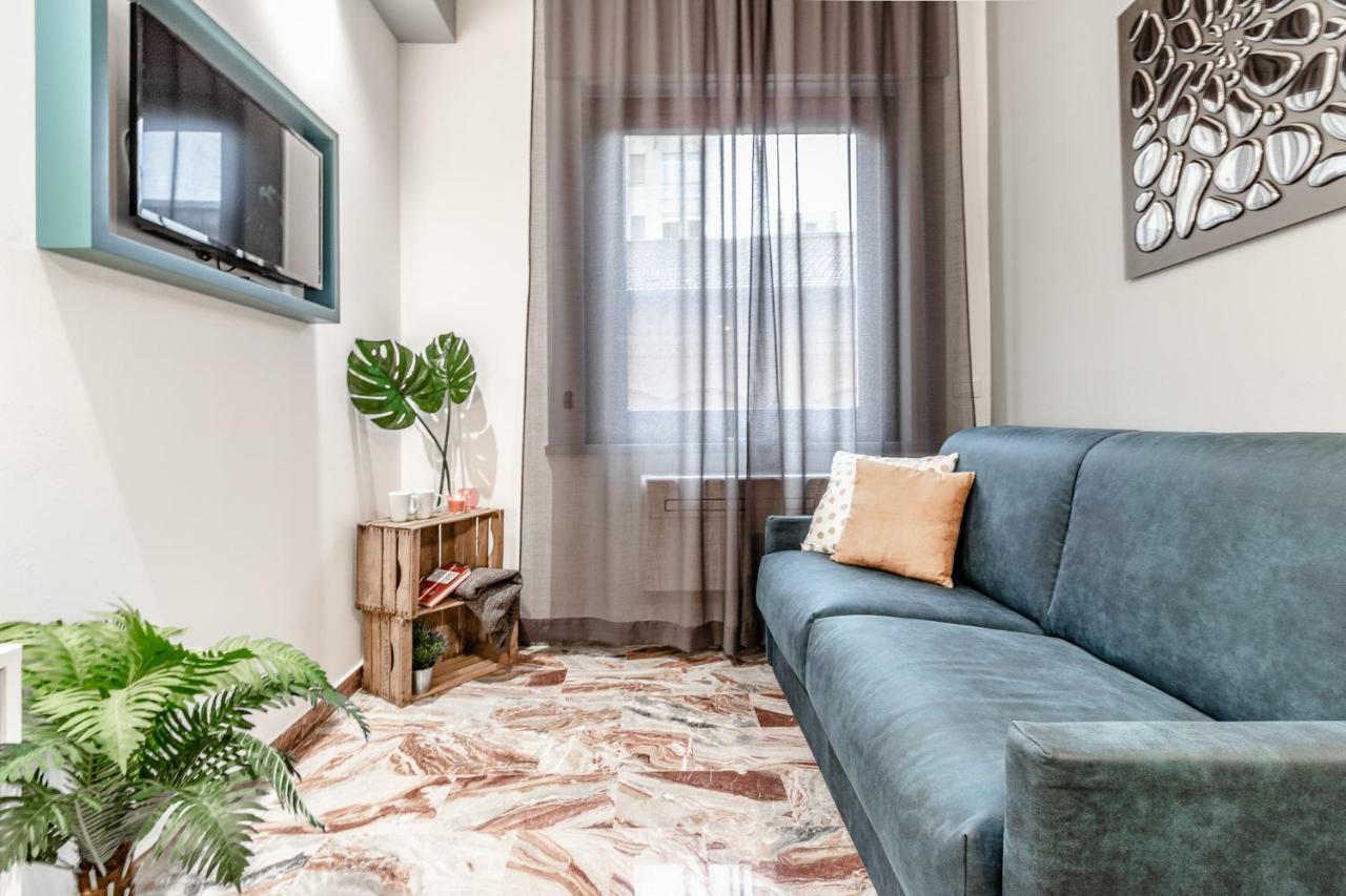 Ugo Bassi Apartments Bologna Kültér fotó